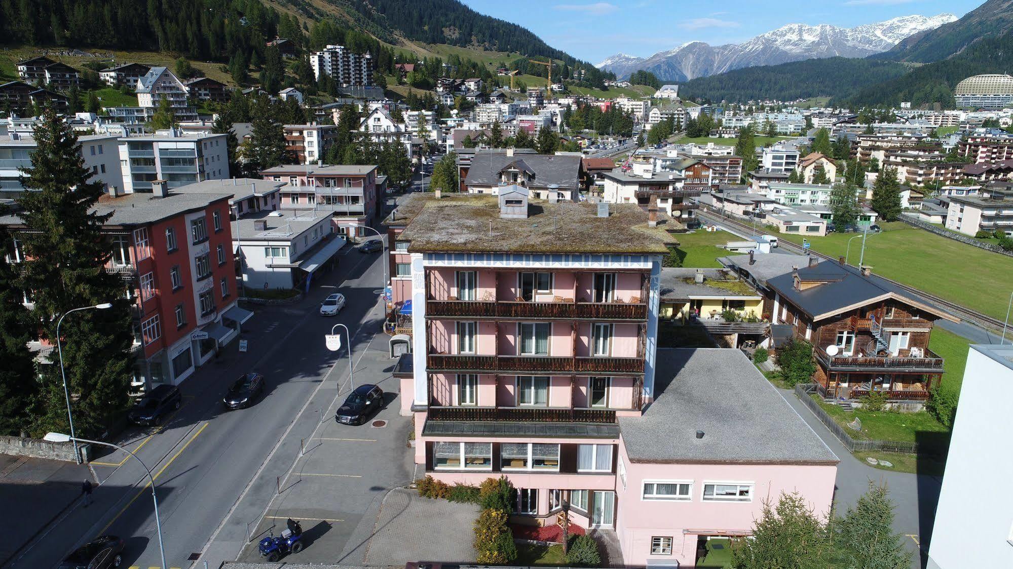Hotel Concordia Davos Exteriör bild